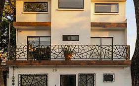 Suites C O V A D O N G A